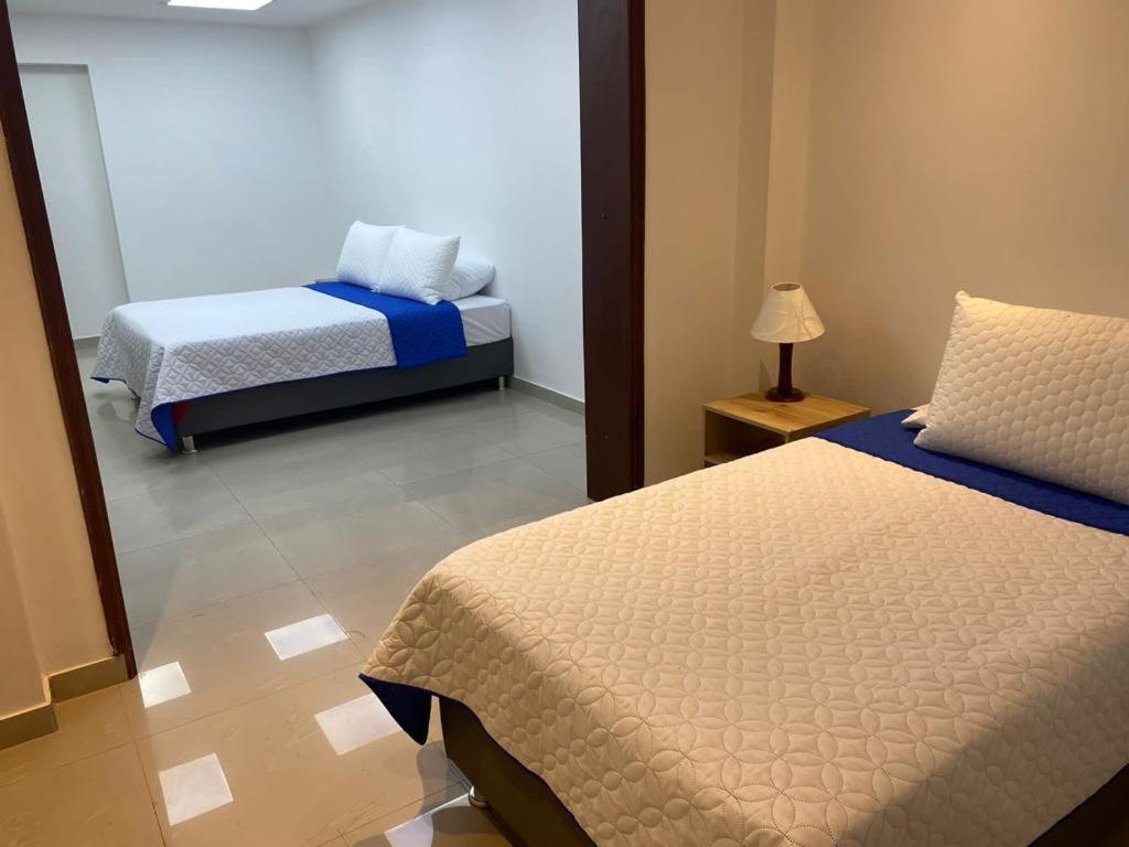 Aparta Hotel Montealegre ボゴタ エクステリア 写真